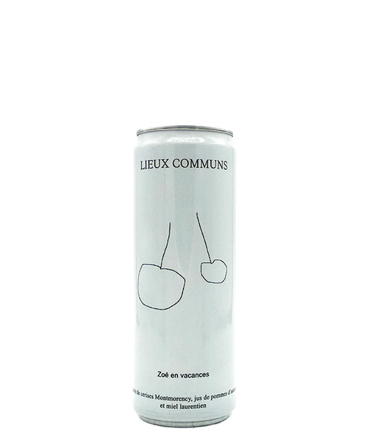 A can of Lieux Communs cider Zoé en Vacances, showcasing a refreshing, lightly sparkling apple cider.