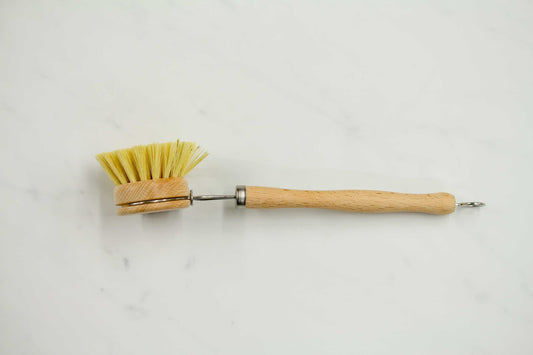 Dish brush with sisal fiber bristles and beech wood handle