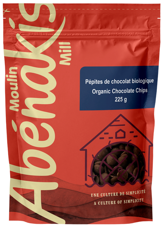 Orange bag of oulin Abénakis Organic Chocolate chips on a clear background