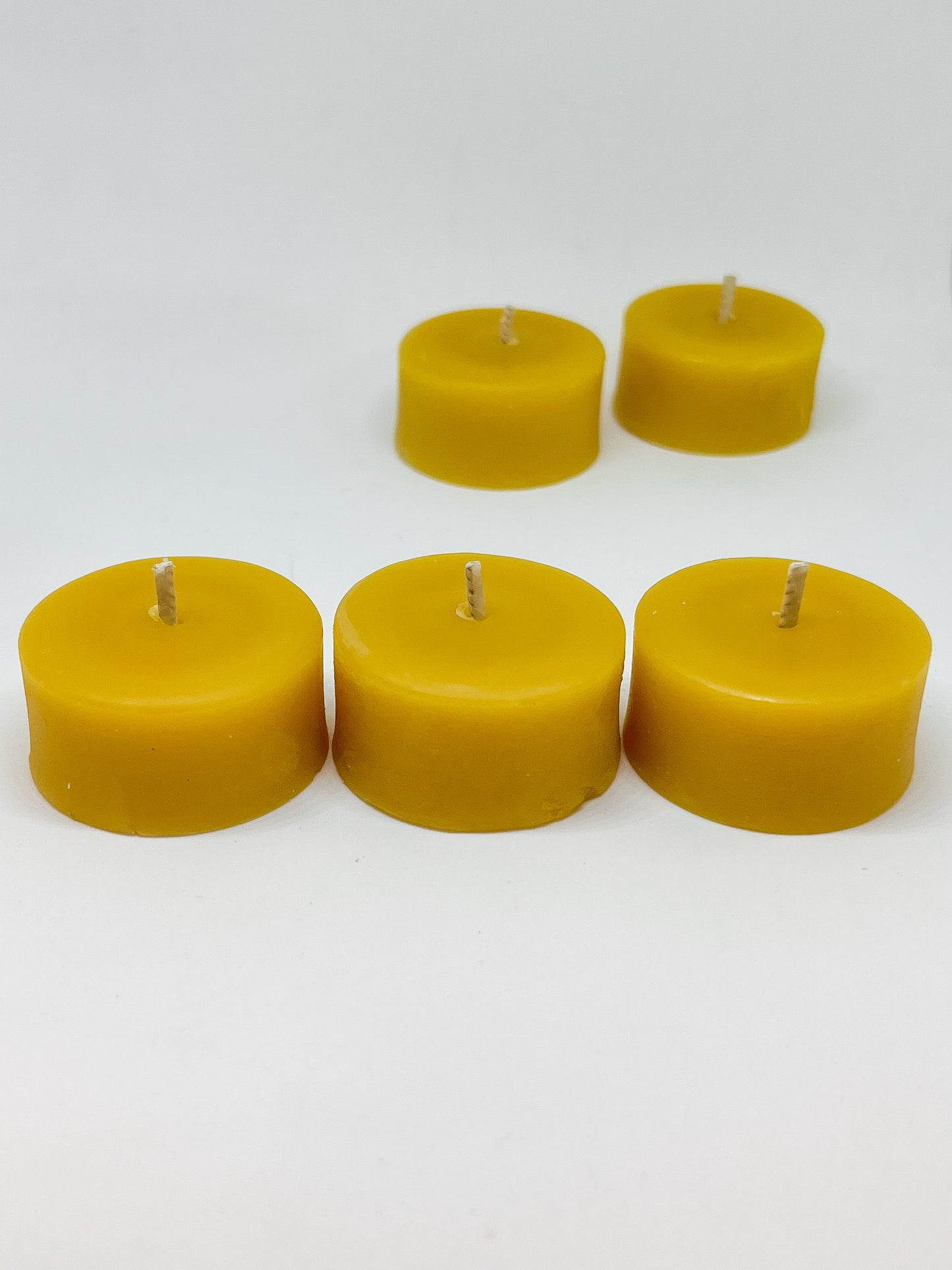 5 handmade beeswax tealight candles