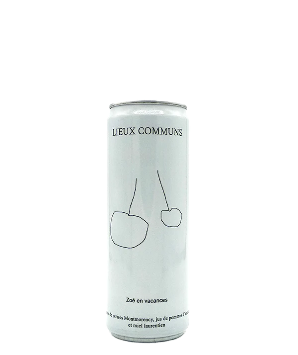 A can of Lieux Communs cider Zoé en Vacances, showcasing a refreshing, lightly sparkling apple cider.